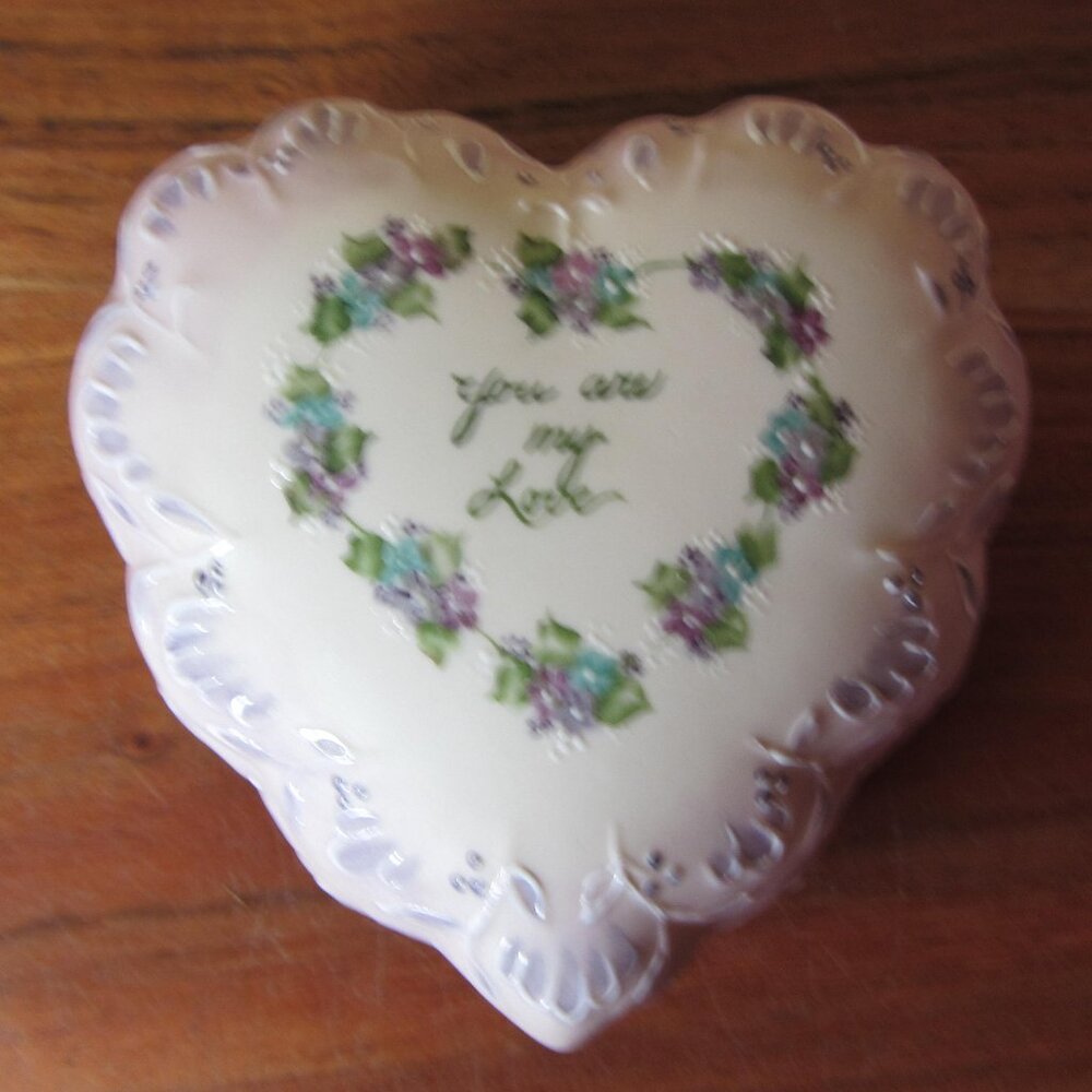 3 for $36 - heart shaped jewelry gift trinket box nancy ceramic (GC011 Grace